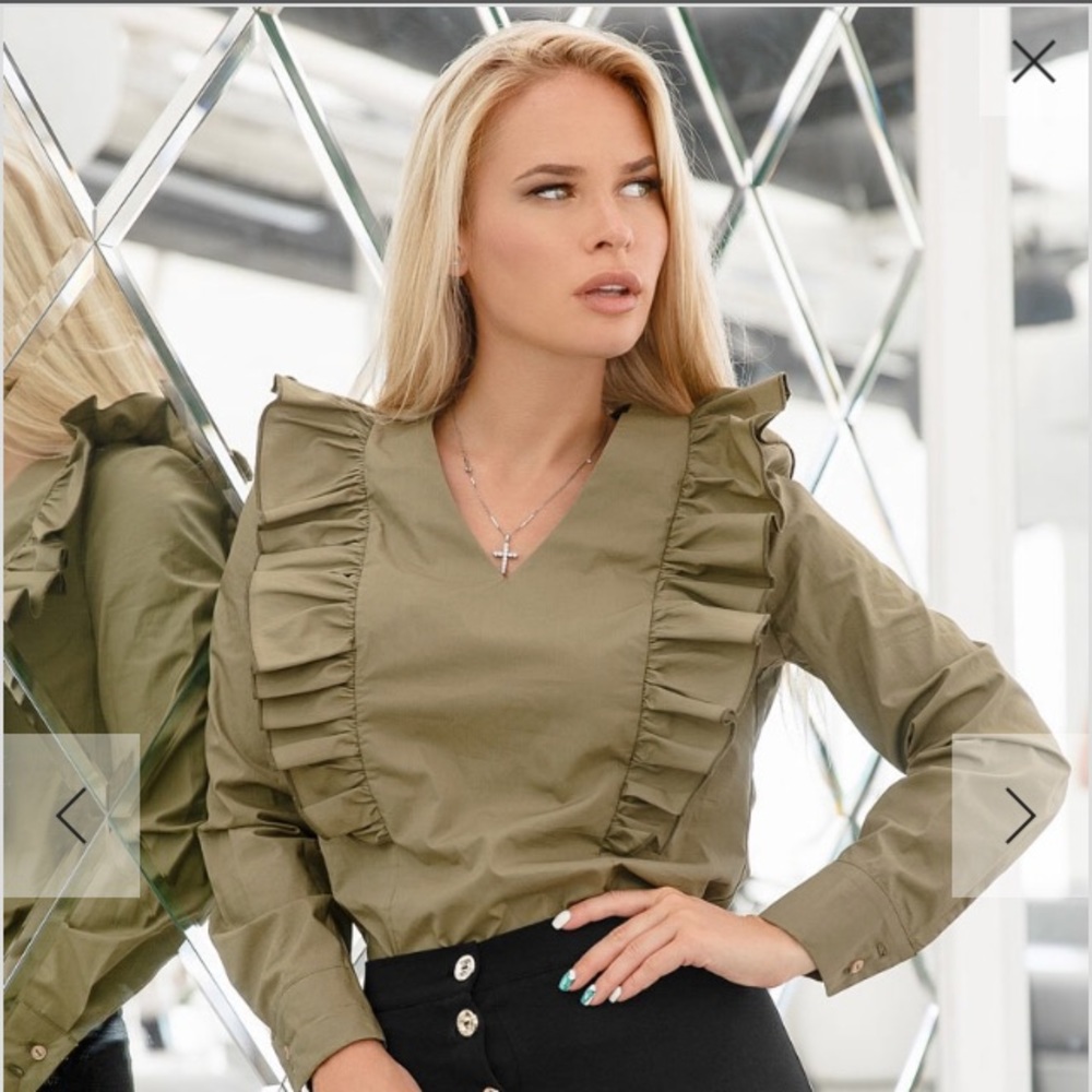 SALE🔥LAST ONE🔥 🆕Ruffled Blouse